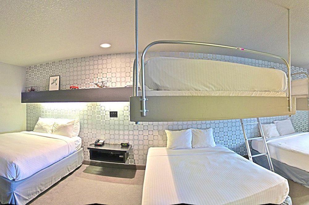 Metropolis Resort - О Клер Екстериор снимка